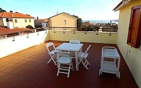 S29 - Sirolo, deliziosa mansarda condizionata vista mare